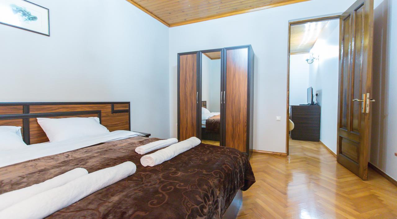 Hotel Cattaleya 바투미 외부 사진